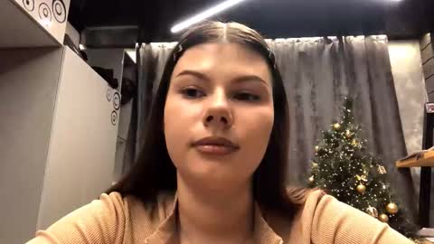 Snapshot of laveniaabadi chatting on 02.11.26 Leela online show from 02.11.26