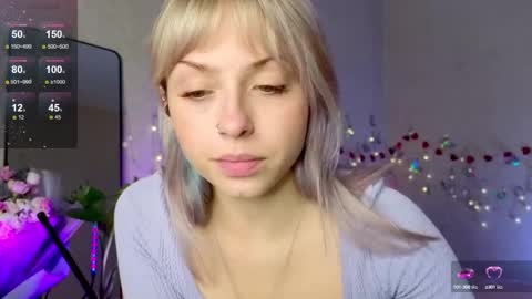 Snapshot of lavenly chatting on 09.12.25 Melissa online show from 09.12.25