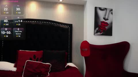 Snapshot of lawford_mike chatting on 03.03.25 Mike online show from 03.03.25