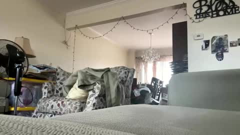 lawrencegreg106 online show from 11.06.25