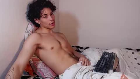 Snapshot of lax777_ chatting on 04.14.26 ZAmbrano online show from 04.14.26