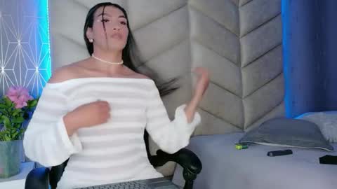 laya online show from 02.22.26