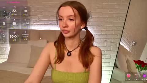 Snapshot of layla_bloom chatting on 06.13.26 Your sweet girl-next-door online show from 06.13.26