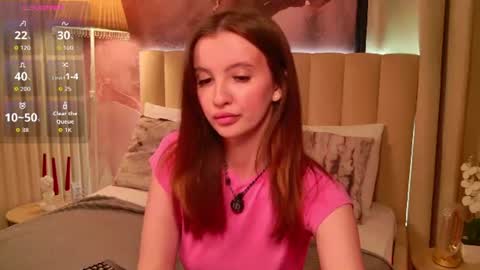 Snapshot of layla_bloom chatting on 06.15.26 Your sweet girl-next-door online show from 06.15.26