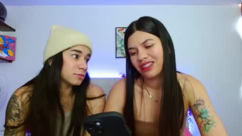 Lia and Rachel online show from 12.22.24