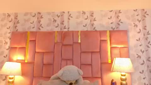 Snapshot of laylaadoll_ chatting on 07.07.26 Lau online show from 07.07.26