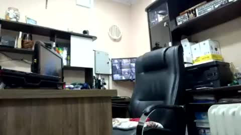 Snapshot of laylabrasil chatting on 06.30.26 kelly online show from 06.30.26