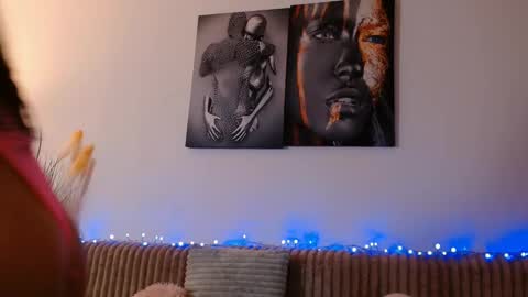 laylacruz online show from 11.05.25