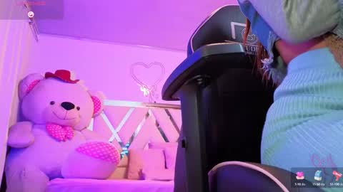 laylafoxy_tay online show from 10.12.25