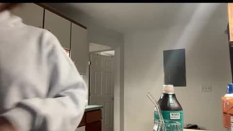 laylahlaylah1 online show from 12.01.25