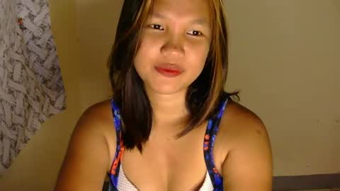Snapshot of laylanimfa chatting on 06.25.26 Nimfa online show from 06.25.26
