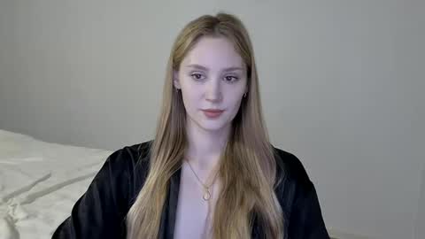 LaylaPretty001 online show from 12.10.24