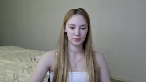 LaylaPretty001 online show from 01.20.25