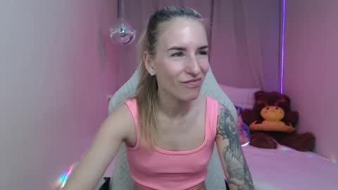 Snapshot of laymablast chatting on 05.22.26 laymablast online show from 05.22.26