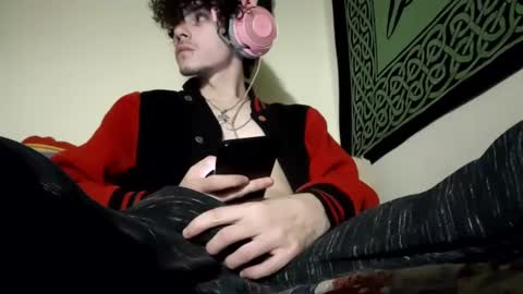 Snapshot of laymetorest420 chatting on 02.16.25 Stitch online show from 02.16.25