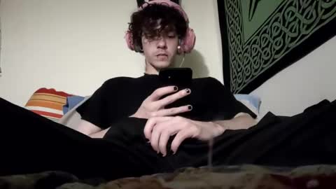 Snapshot of laymetorest420 chatting on 02.27.25 Stitch online show from 02.27.25