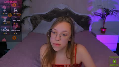 layriantavee online show from 01.04.25