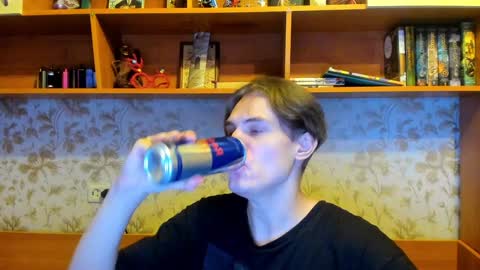 Snapshot of lazaret1k chatting on 12.30.24 Vladi online show from 12.30.24