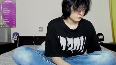 Snapshot of lazydarkknight chatting on 03.05.25 Alex online show from 03.05.25