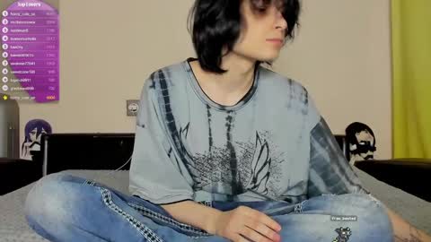 Snapshot of lazydarkknight chatting on 03.07.25 Alex online show from 03.07.25