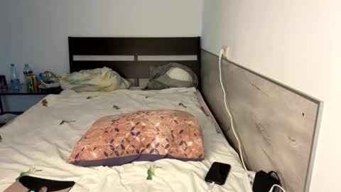 Snapshot of lazydarkknight chatting on 09.21.25 Alex online show from 09.21.25