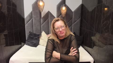 Lea online show from 02.04.25