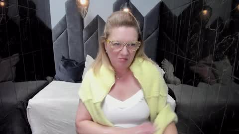 Lea online show from 02.09.25