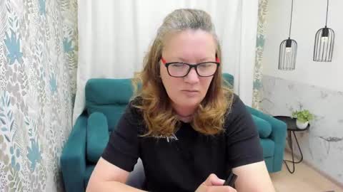 Lea online show from 04.25.26