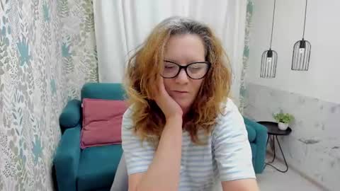 Snapshot of lea_fruit chatting on 06.13.26 Lea online show from 06.13.26