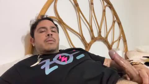 Snapshot of leafar_volkov chatting on 09.29.25 leafar_volkov online show from 09.29.25