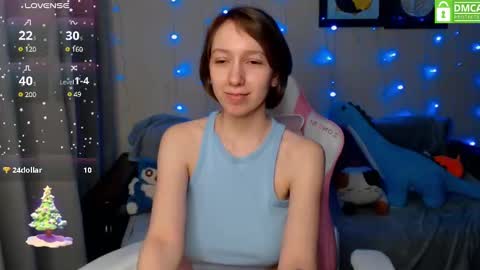 Snapshot of leah__gotty chatting on 12.17.24 Leah Gotty online show from 12.17.24