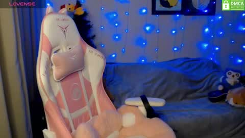 Snapshot of leah__gotty chatting on 12.20.24 Leah Gotty online show from 12.20.24