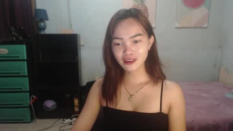 leah_fucker online show from 12.21.25