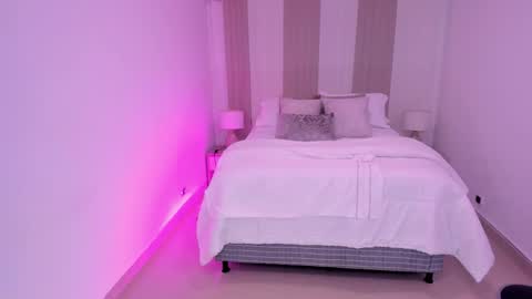 Leah  Greyy online show from 01.06.26