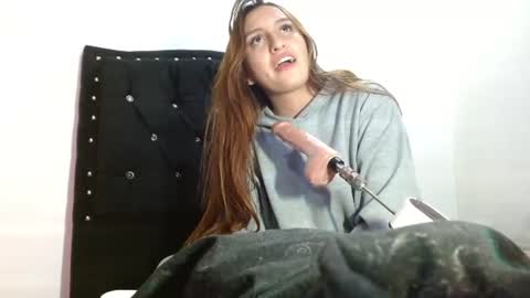 leah_moon11 online show from 07.03.26