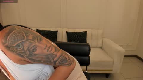 leahnovac online show from 11.25.25