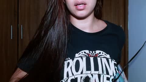 Snapshot of leanaalhub chatting on 02.01.25 leanaalhub online show from 02.01.25