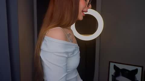 Sophie online show from 03.27.26