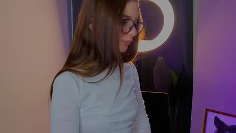 Sophie online show from 04.18.26