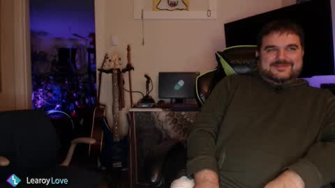 Snapshot of learoy chatting on 03.19.26 Learoy online show from 03.19.26