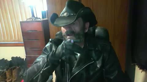 leathergreaser online show from 06.06.26