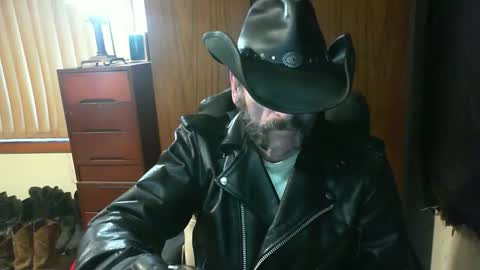 leathergreaser online show from 06.07.26