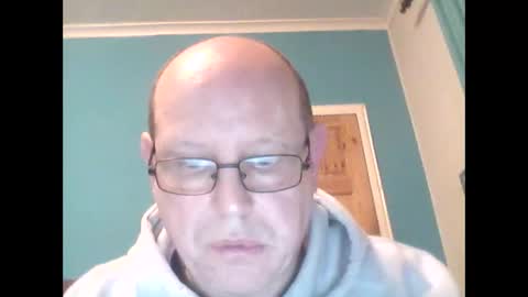 leatherpants68 online show from 10.28.25