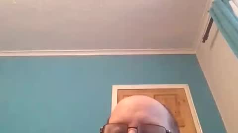 leatherpants68 online show from 11.27.25