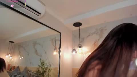 Snapshot of leathompson1 chatting on 11.11.25 online show from 11.11.25