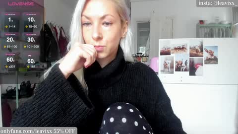 LeaVixx online show from 12.12.24