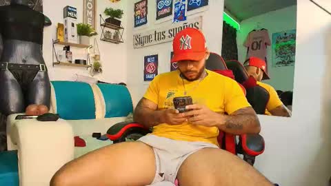 leenar_key online show from 12.16.25