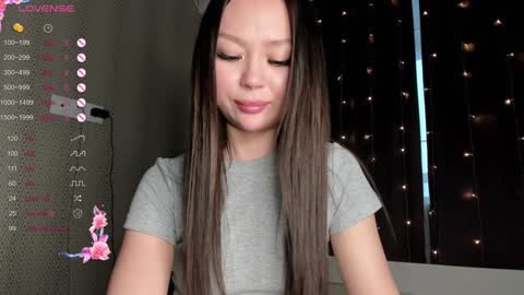 Snapshot of leenylipss chatting on 02.08.25 Emily pvt open ONLY WITH EXTRA TIPS online show from 02.08.25