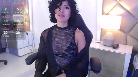 Snapshot of leethompson_ chatting on 01.09.25 Leet online show from 01.09.25