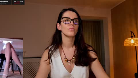 Elle  online show from 02.01.26